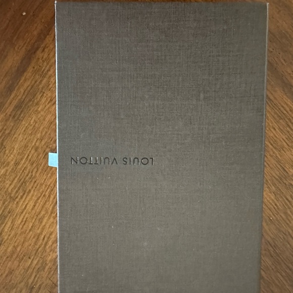 Authentic Louis Vuitton Sarah Wallet EUC - Picture 8 of 11